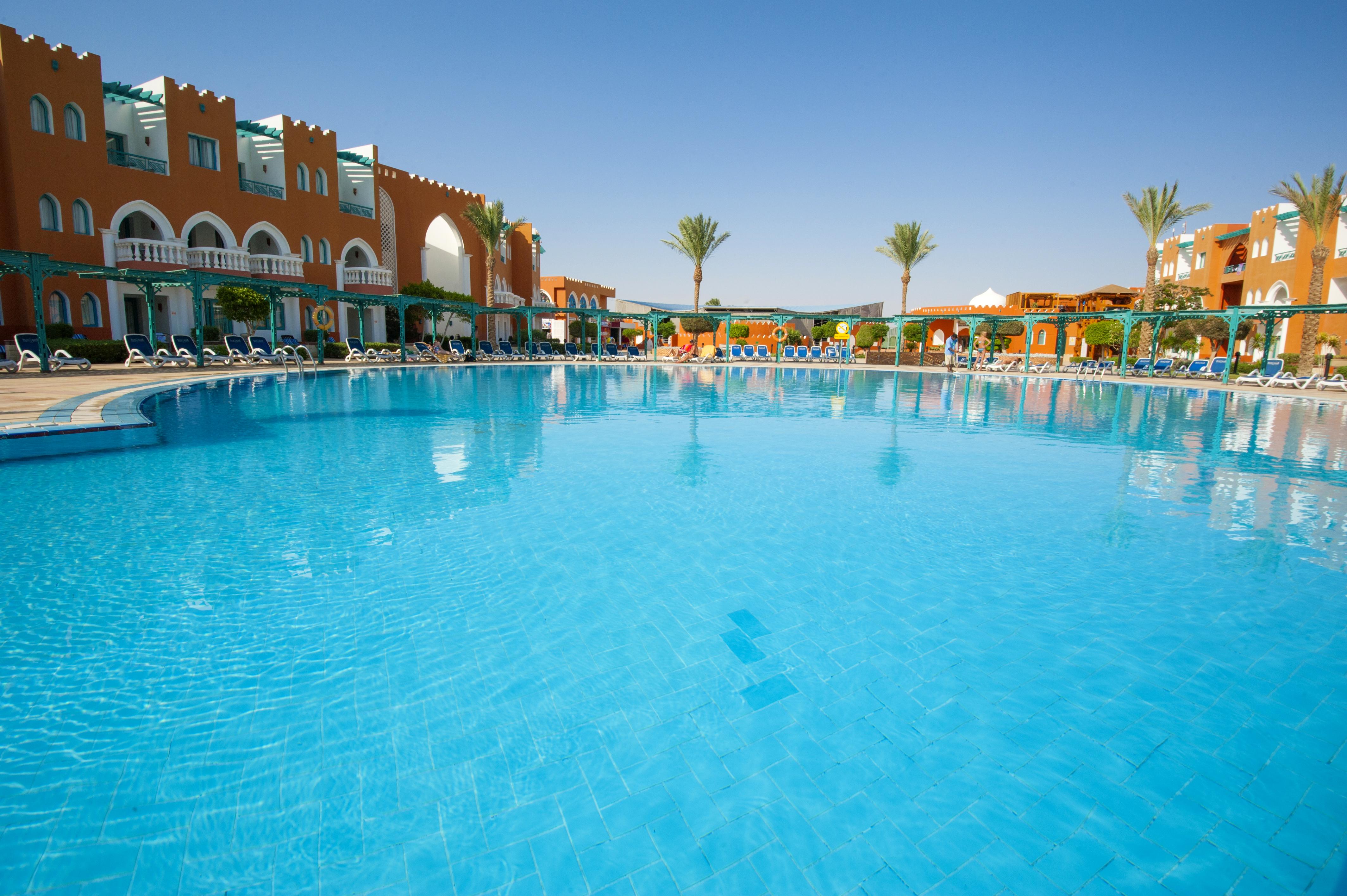 SUNRISE GARDEN BEACH RESORT HURGHADA